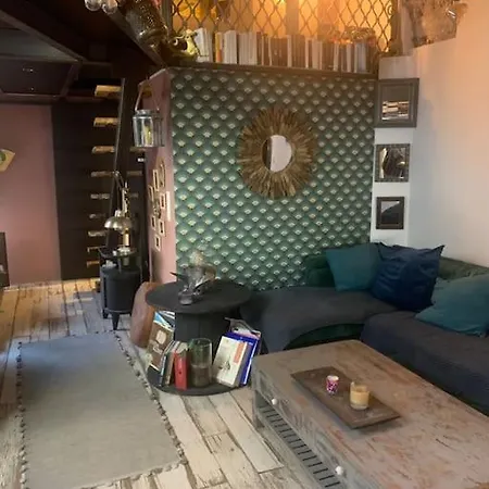 Atypique Apartment *